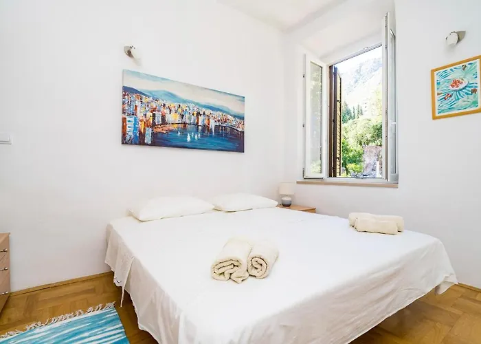 Apartment In Donje Obuljeno