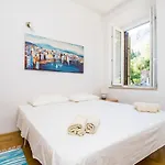 Apartment In Donje Obuljeno